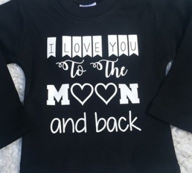 Sweater I love you to the moon and back 