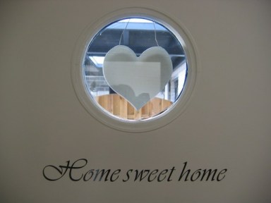 Home sweet home sticker